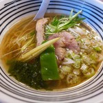 本町・船場　ラーメン　だしが命の塩らーめん　ぎょぎょぎょ