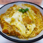 日本橋　かつ・丼　とんかつカレー　こけし