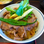 神戸・三宮　牛丼　神戸牛丼 広重