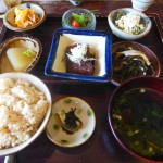 虎キチ 2015夏 沖縄旅行 (3) 沖縄料理　島やさい食堂 てぃーあんだ