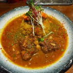 本町　カレー屋 REBEL CURRY（レベルカレー）