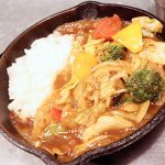 梅田　カレー　野菜を食べるカレー camp エキマルシェ大阪店 （キャンプ）