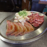 難波　焼肉 ホルモン 坂上 裏なんば店